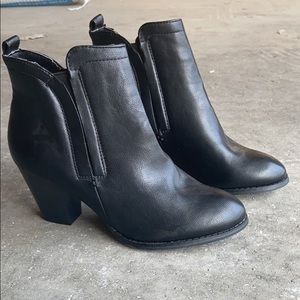 Women’s black booties